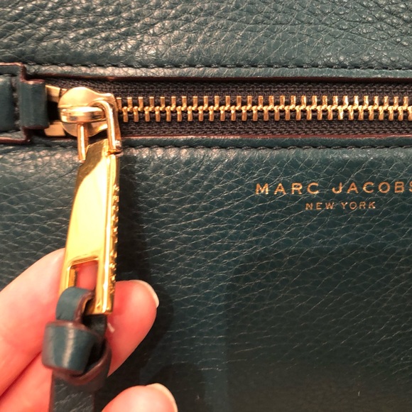 ☀️ Marc Jacobs Teal Bag- perfect color for spring! - Picture 6 of 8